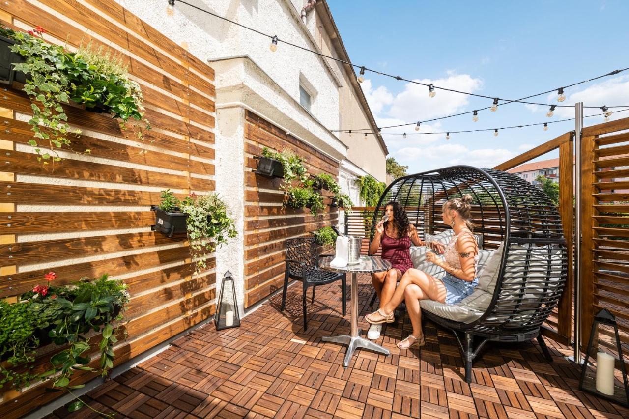 Wine&Wellness hotel Besední dům Valtice Exterior foto
